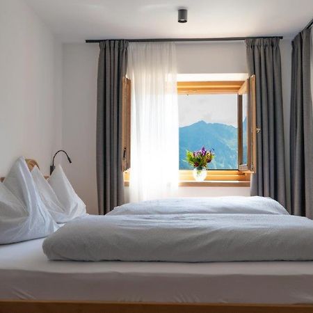 Gasthof Hochfirst Corvara in Passiria Exterior foto